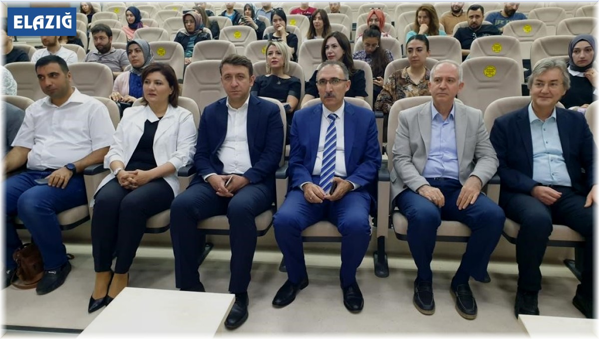 FÜ'de akademik gelişim eğitimi verildi