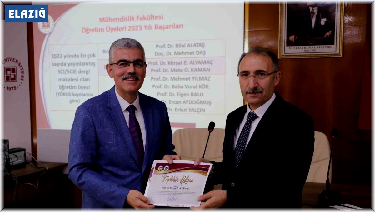 FÜ'de akademisyenler ödüllendirildi