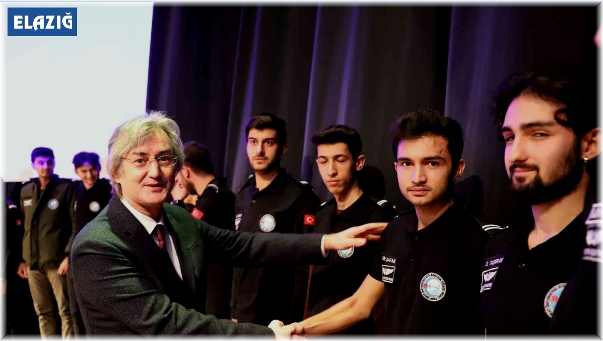 FÜ'de apolet takma töreni düzenlendi