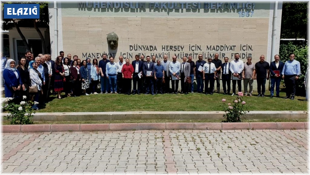 FÜ'de başarılı akademisyenler ödüllendirildi