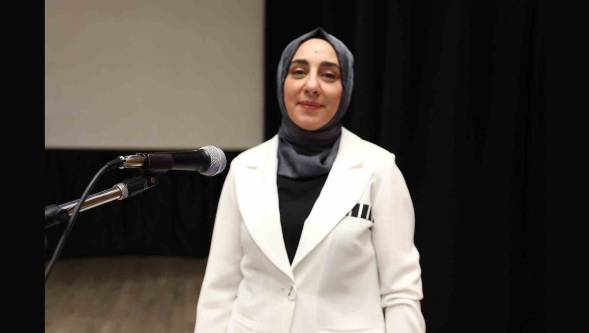 FÜ Hastanesi'nde "Enfeksiyon kontrolü ve kişisel koruyucu ekipman" eğitimi