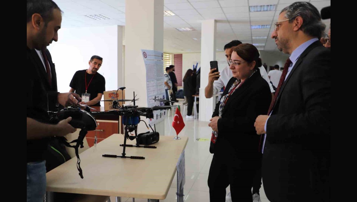 FÜ Mühendislik Fakültesinde bitirme proje yarışması düzenlendi