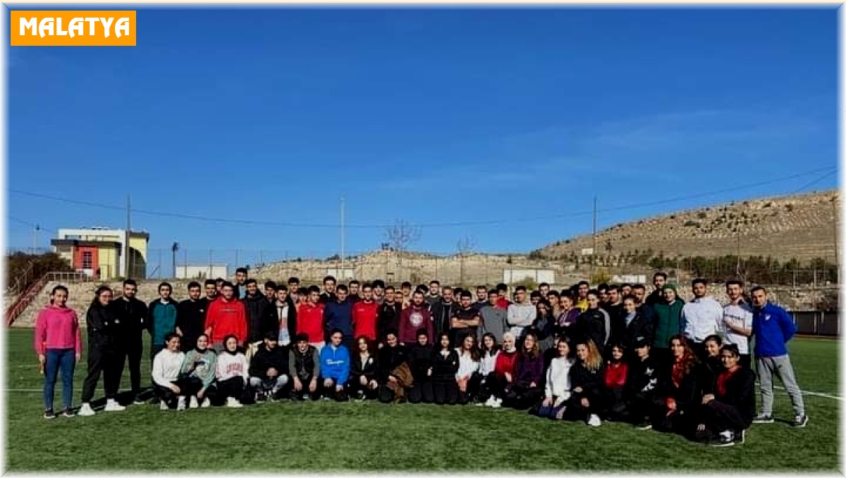 Futbol hakem kursuna 200 başvuru oldu, 100'ü eğitime alındı