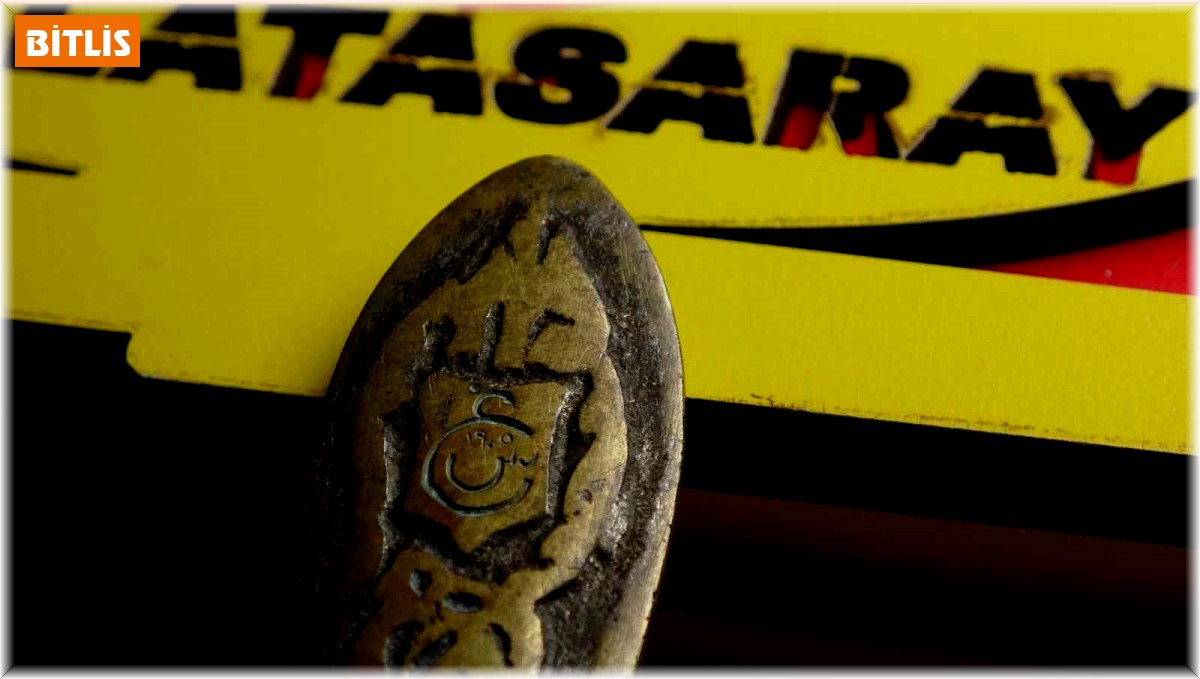 Galatasaray'ın ilk logosunun olduğu zarf açacağı satışa çıkarıldı