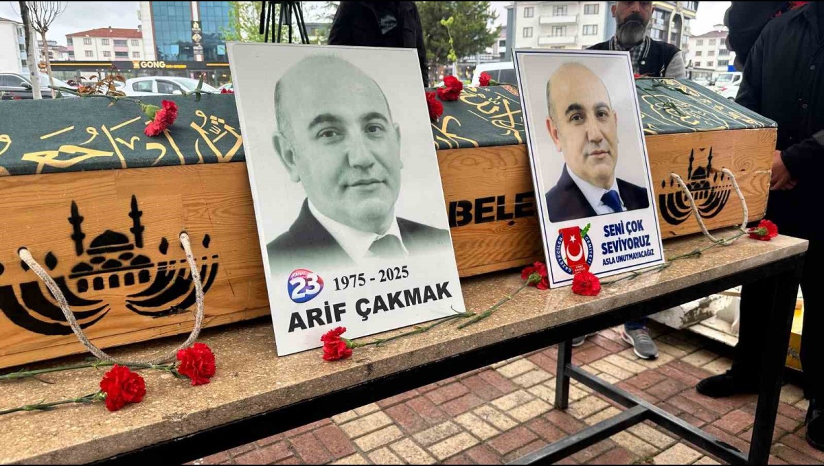 Gazeteci Arif Çakmak son yolculuğuna uğurlandı