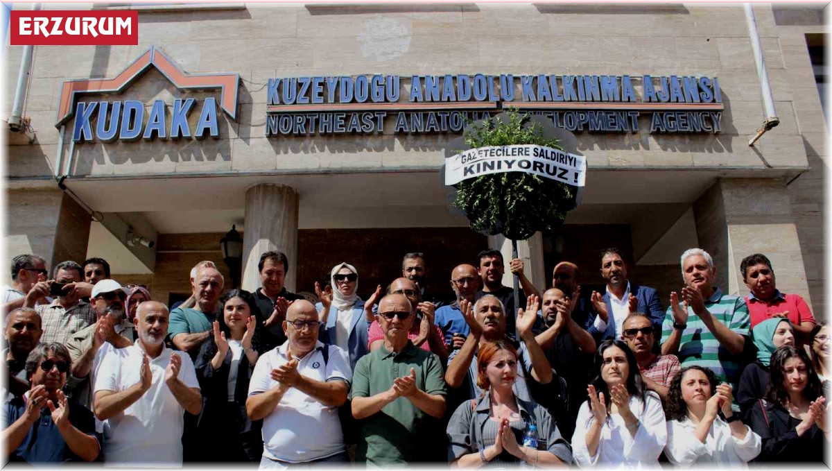 Gazeteciler meslektaşlarına sahip çıktı