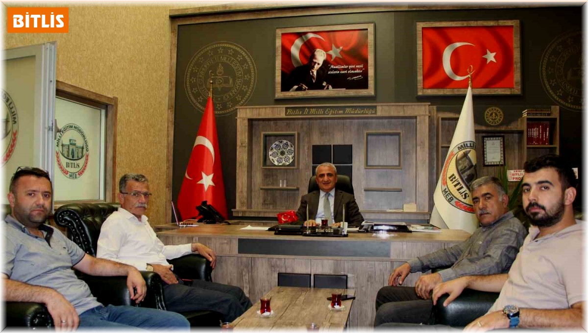 Gazetecilerden Müdür Gür'e ziyaret