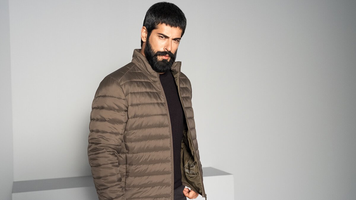 Geçiş mevsiminin kilit parçası puffer montlar Altınyıldız Classics'te