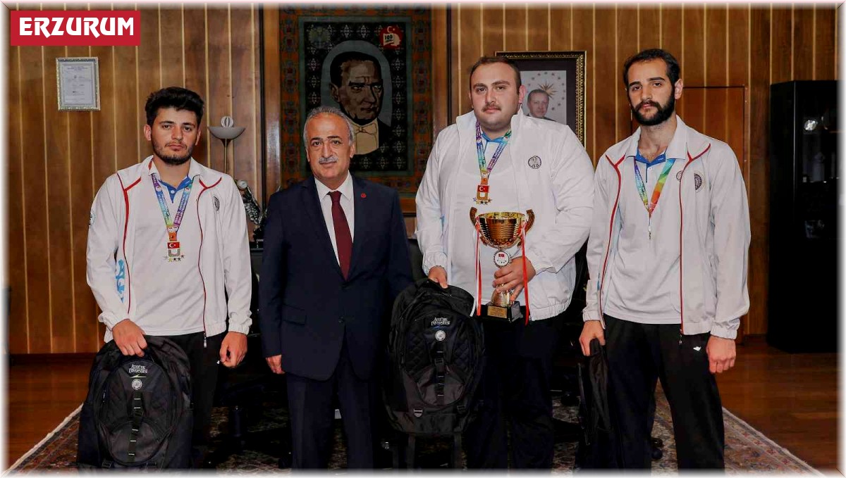 Gelenek bozulmadı; Atatürk Üniversitesi madalya sıralamasında yine zirvede yer aldı