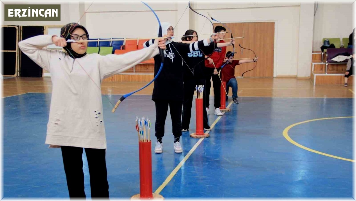 Geleneksel Türk Okçuluğunda kemankeşler yarıştı