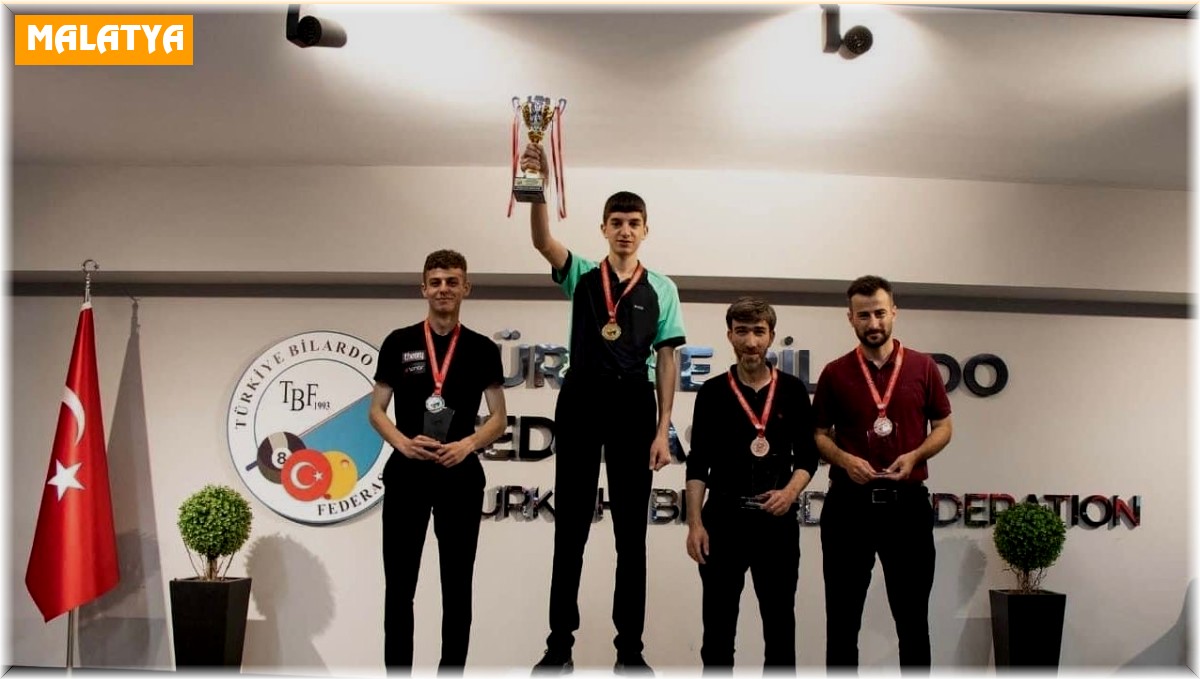 Genç Bilardocu Muhammed Emin Atabey Türkiye Şampiyonu oldu