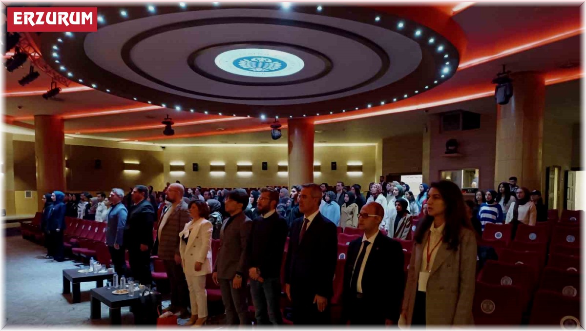 Genç hukukçulara bilişim hukukunu anlattılar