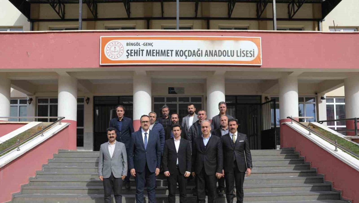 Genç'te öğrenciler için modern ve donanımlı kütüphane hizmete açıldı