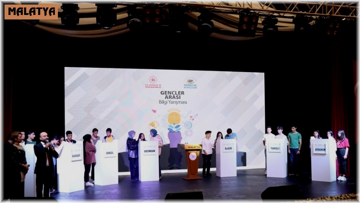 Gençler bilgide yarışıyor