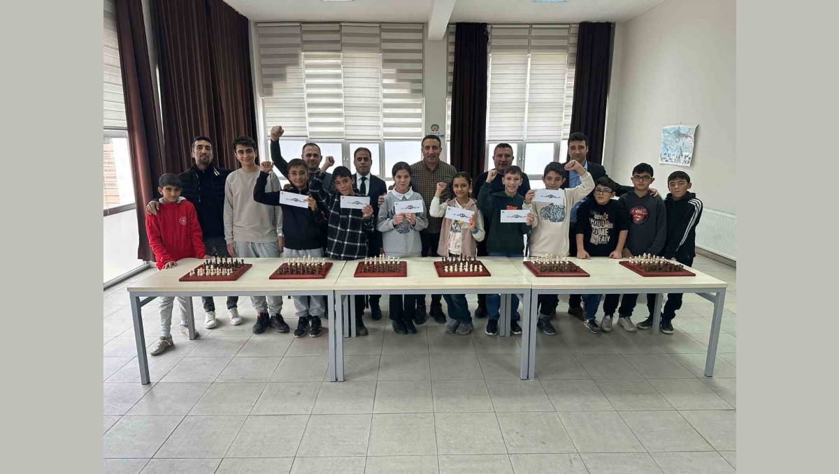 Gençler Kernek Küliyesi'nde kıyasıya yarıştı