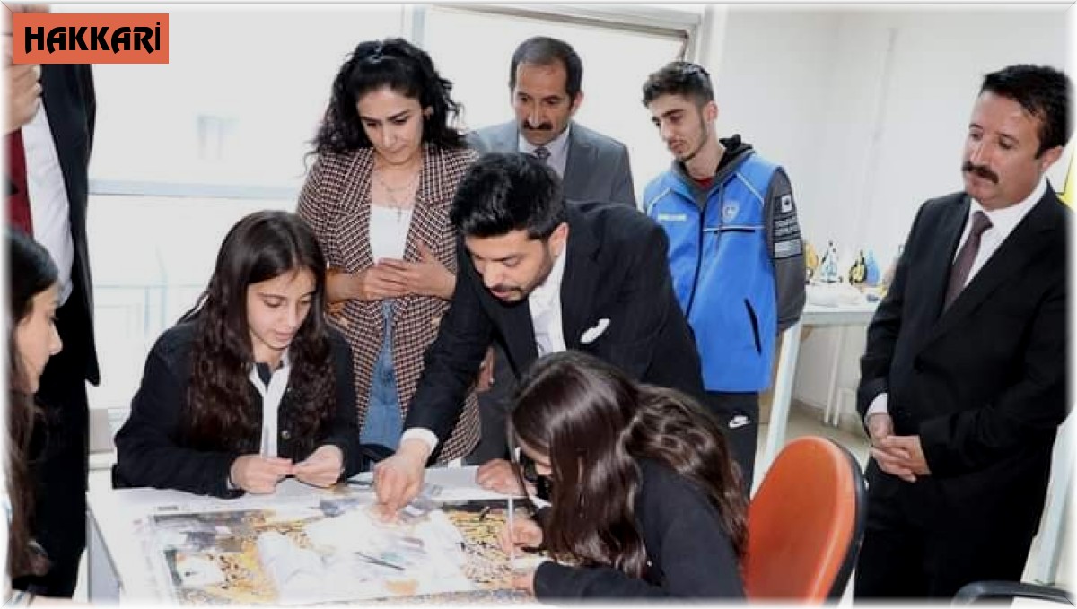 Gençlik Hizmetleri Genel Müdürü Topoğlu Hakkari'de
