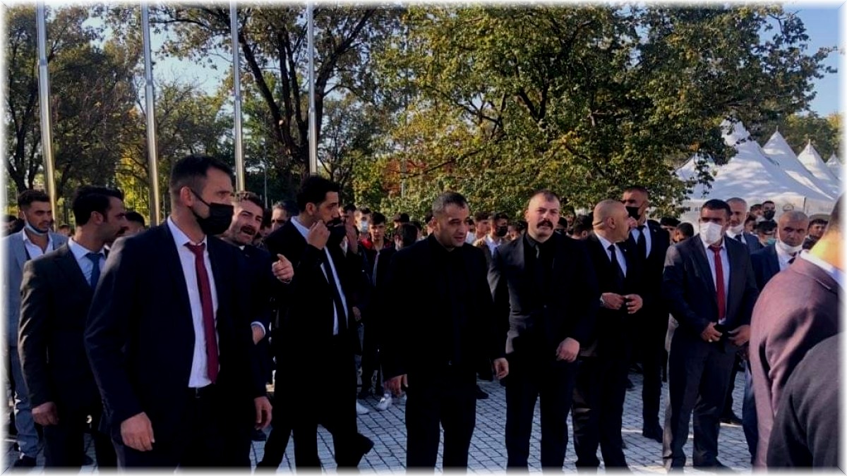Gençlik Kurultayına Erzurum'dan güçlü katılım
