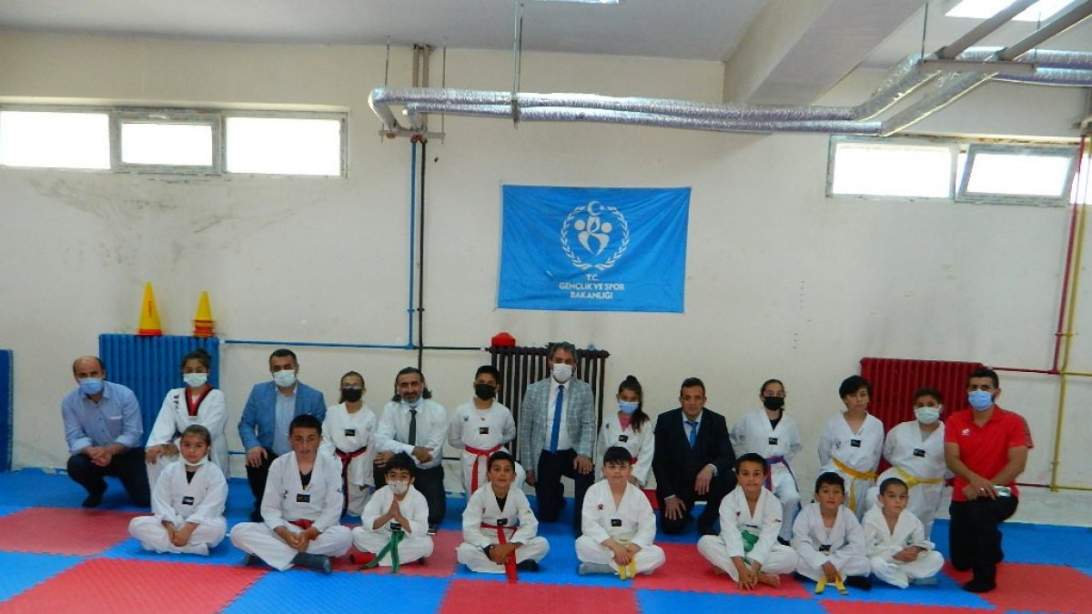 Gençlik ve Spor Bakanlığı heyeti Posof'ta