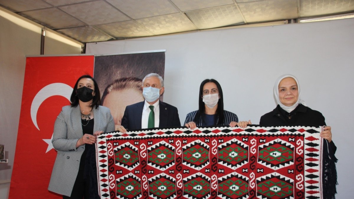 Genel Başkan Keşir Hakkari'de