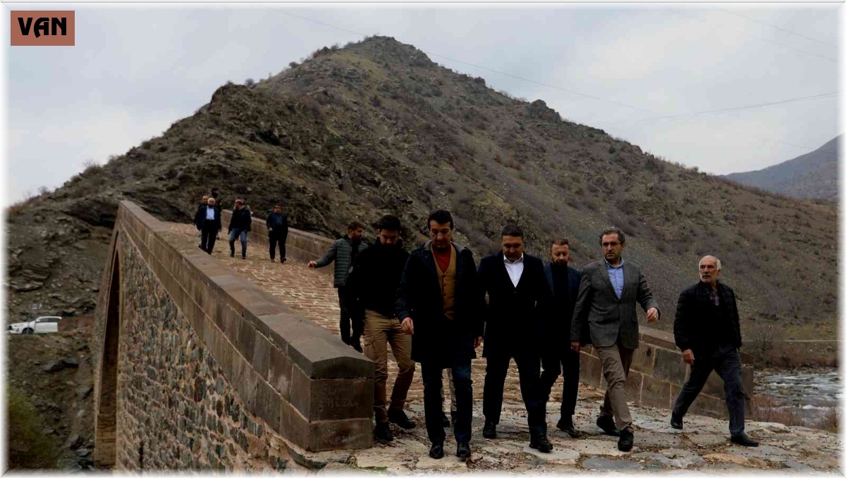 Genel Sekreter Çelikel, Çatak ilçesindeki yatırımları inceledi