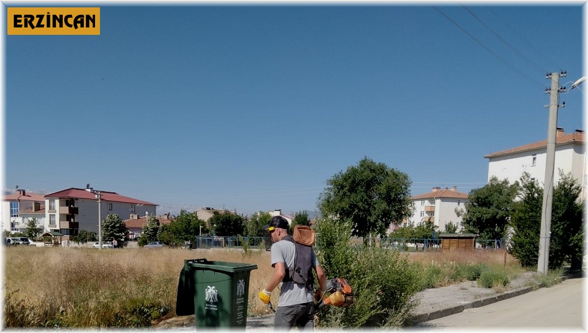 Genel temizlik çalışmaları devam ediyor