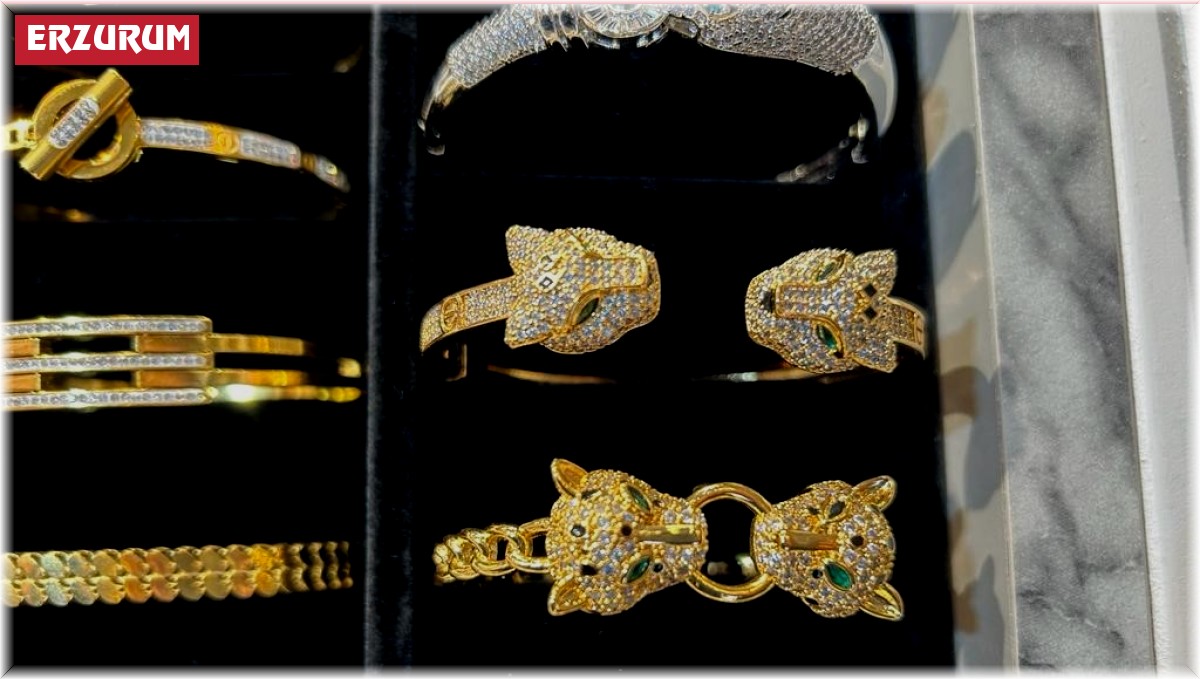 Gerçek sandığı imitasyon bileziği çaldı, güvenlik kamerasına yakalandı