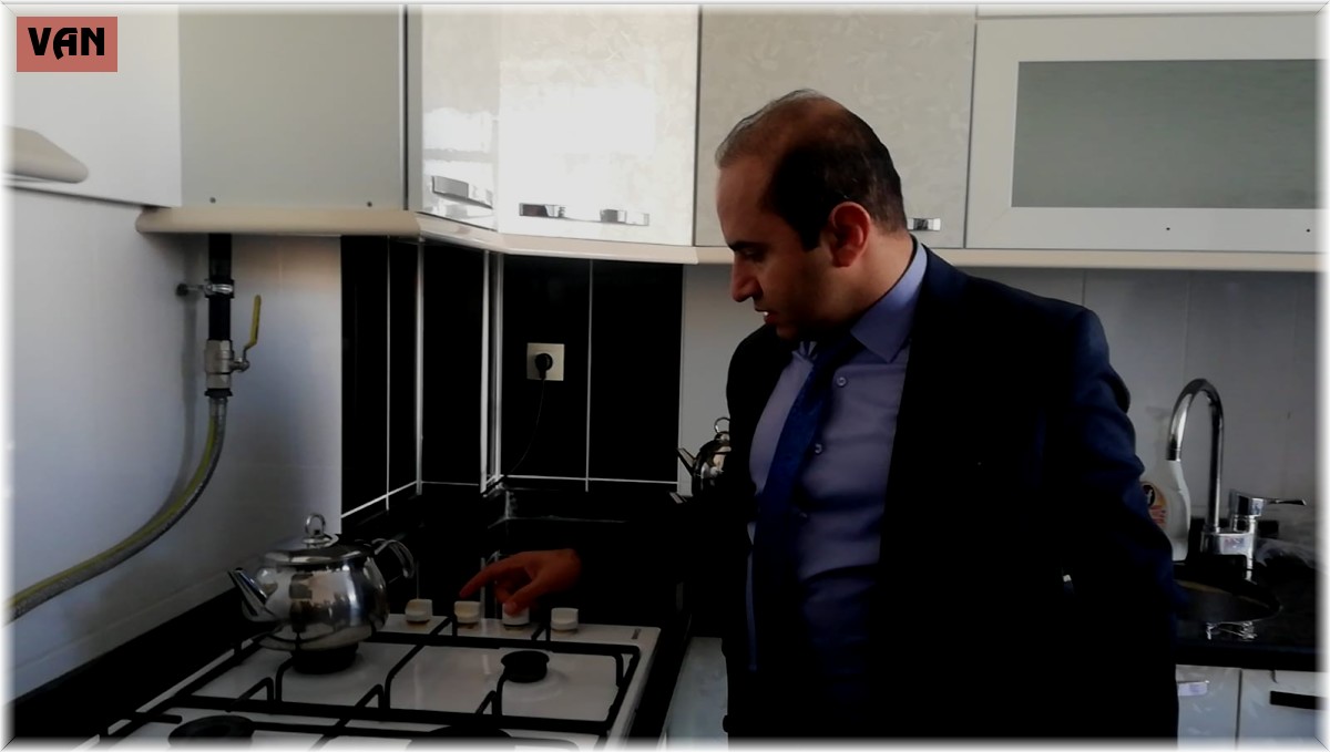 Gevaş'ta doğalgaz sevinci