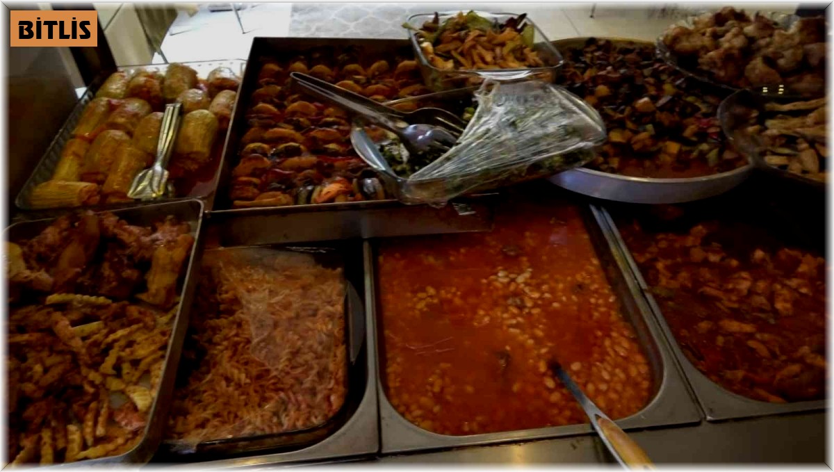 Girişimci ev kadınları hünerlerini kazanca dönüştürdü