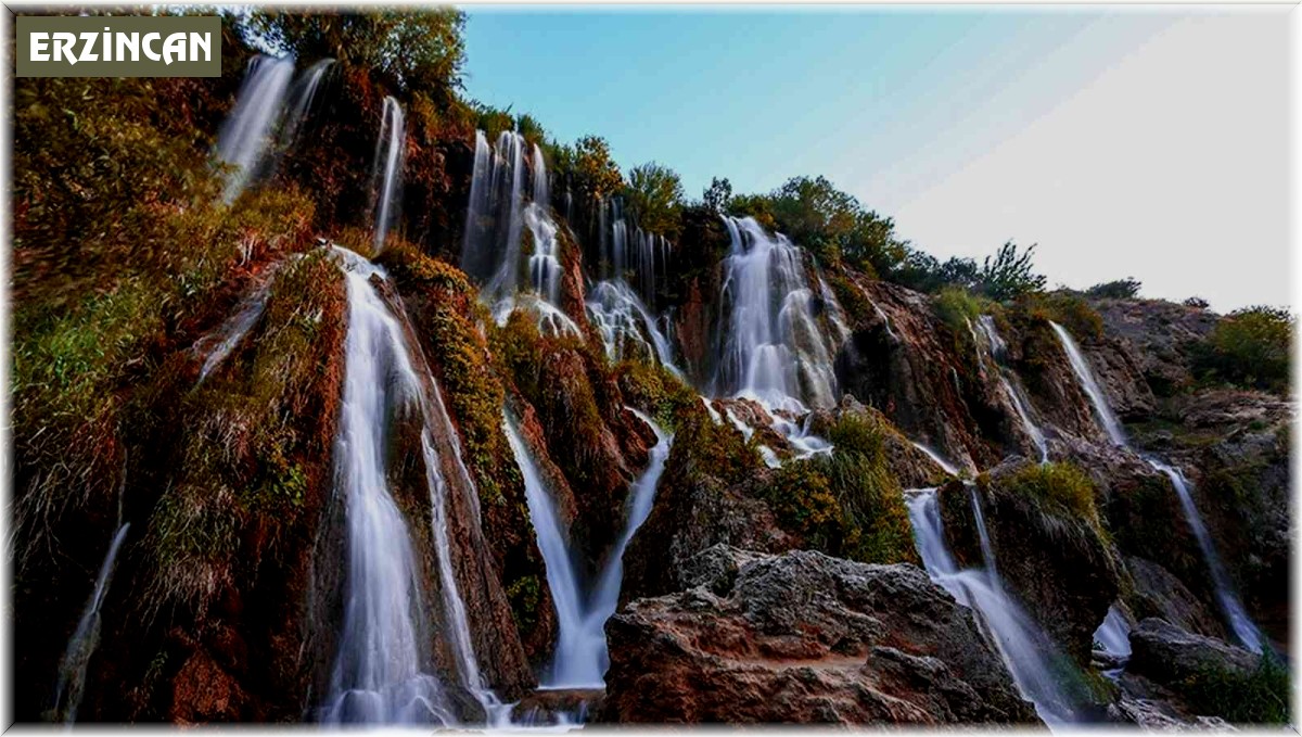 Girlevik Şelalesi her mevsim ziyaretçilerini ağırlıyor