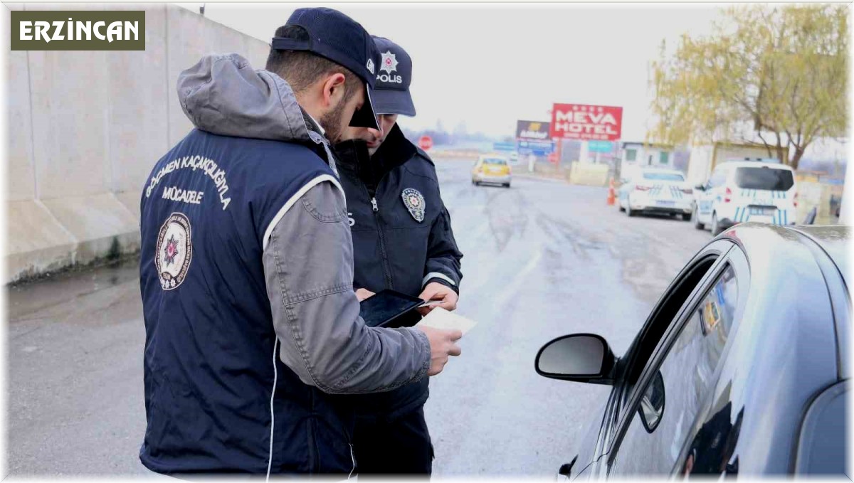 Göçmen kaçakçılığı suçundan 4 yıl 2 ay kesinleşmiş cezası bulunan kişi yakalandı