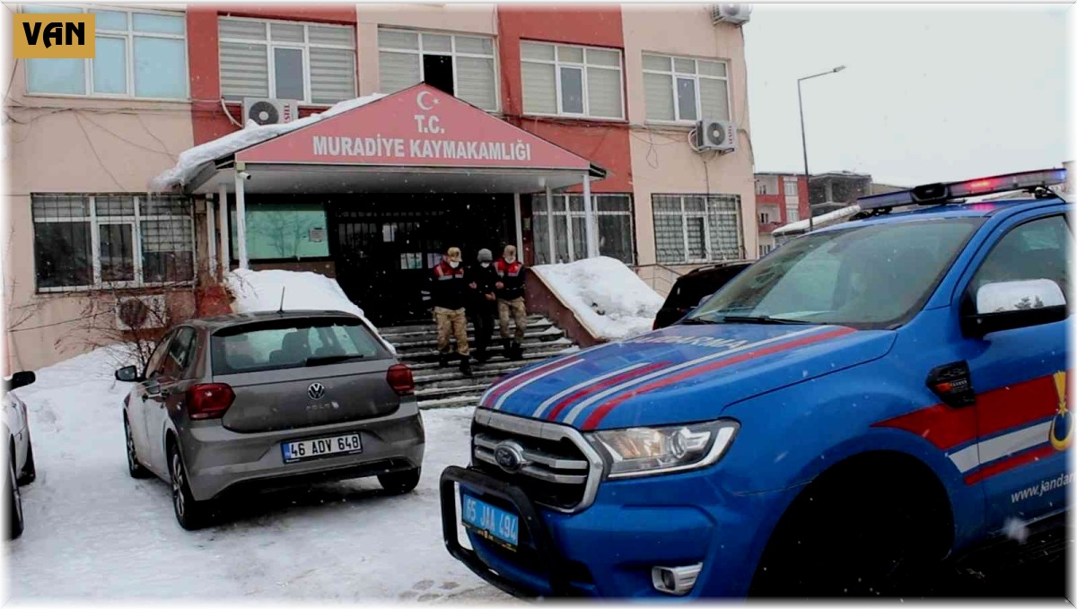 Göçmen kaçakçılığı yapan kişi tutuklandı