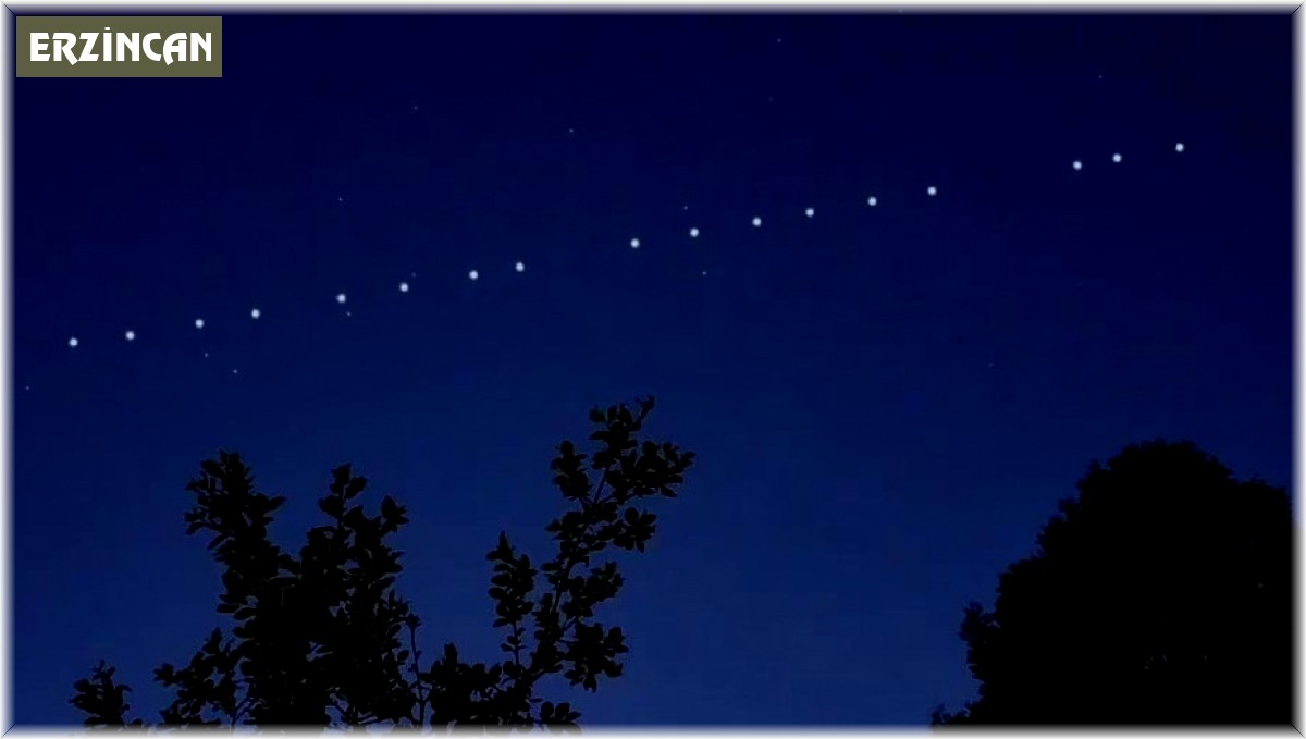 Gökyüzündeki ışıklı cisimleri görenler şaşkınlık yaşadı