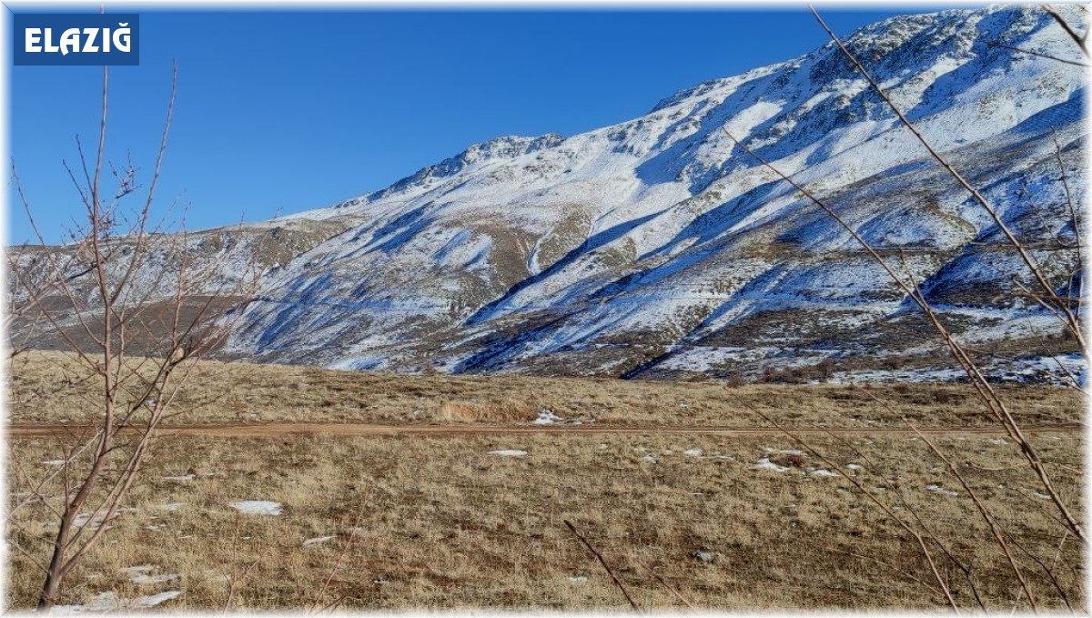 Göl manzaralı kayak merkezi kara hasret kaldı, sezon açılamadı