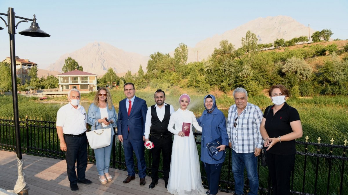 Golazüryan tesisleri yöre halkının gözde mekanı oldu