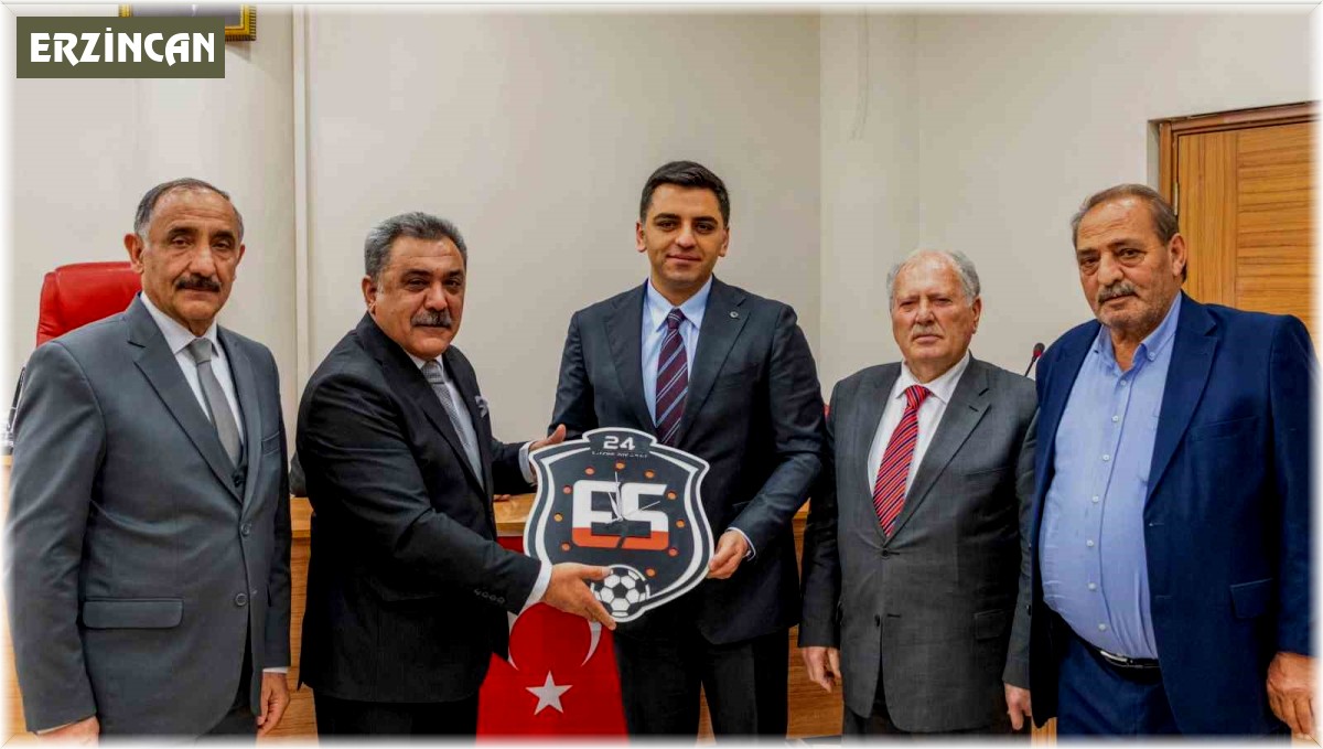 Görev süresi biten meclis üyelerinden veda