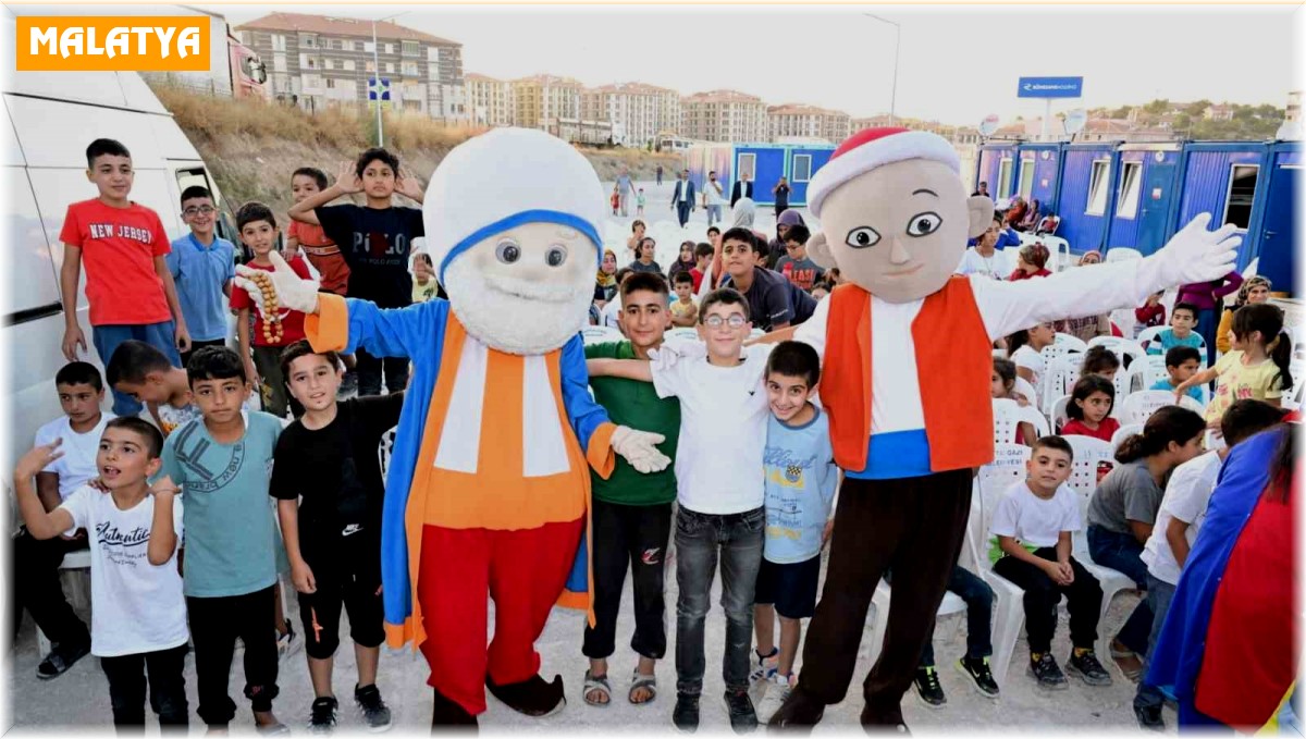 Güder depremzede çocukların eğlencesine ortak oldu