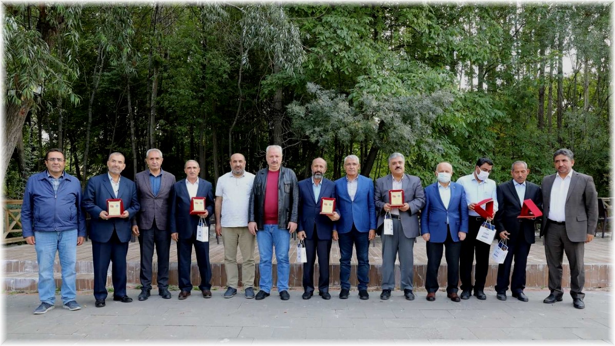 Güder, din görevlileriyle bir araya geldi