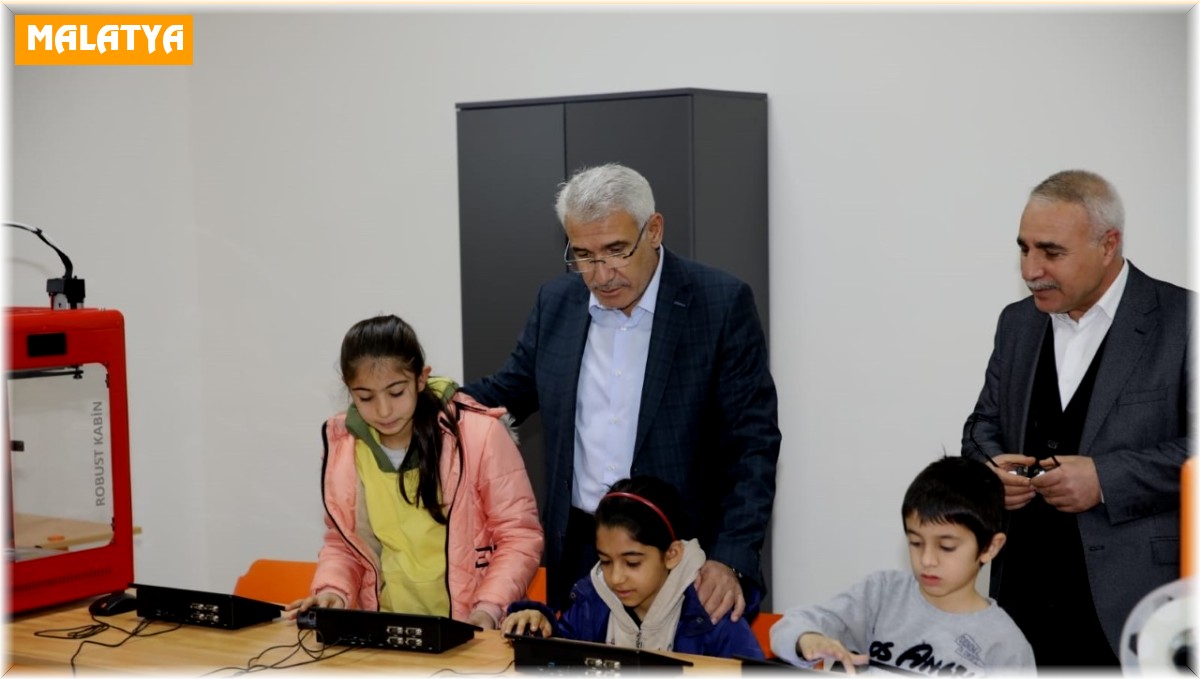 Güder, geleceğin bilim ve teknoloji yıldızlarıyla buluştu