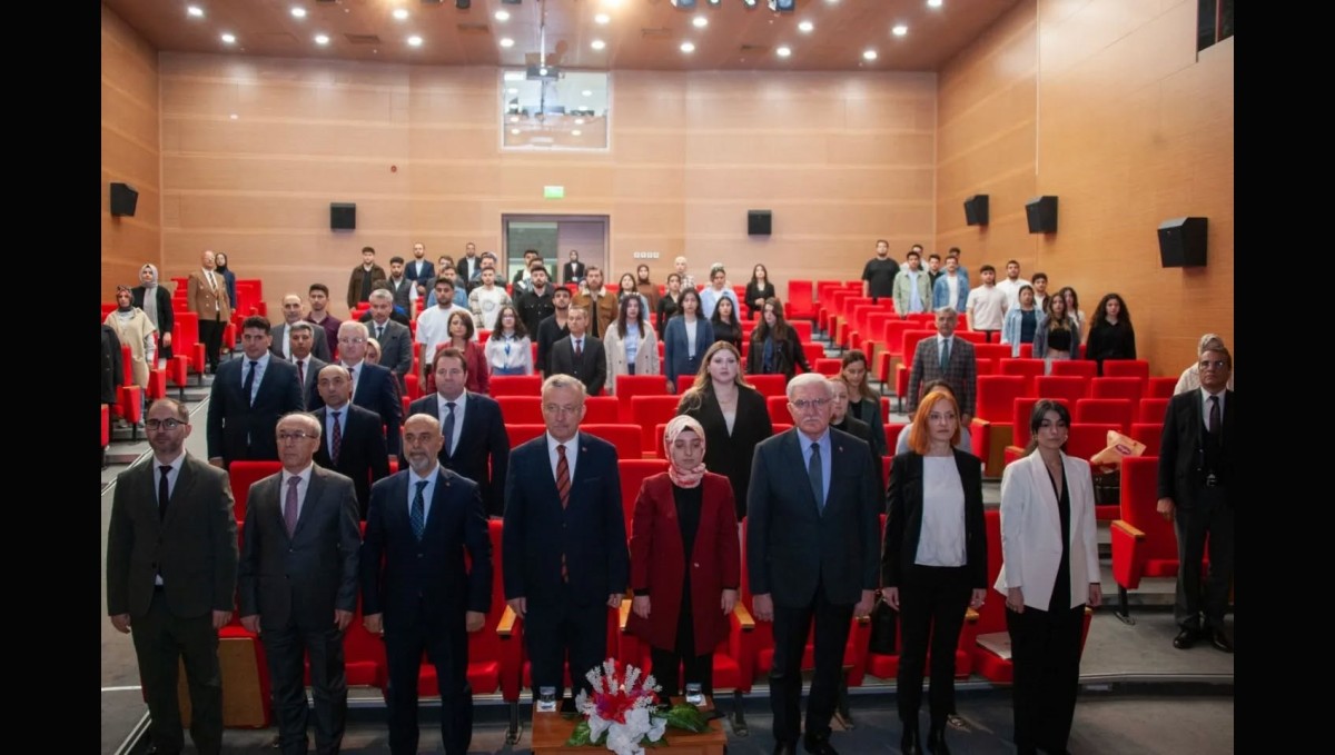 Güncel Ekonomik Gelişmelerin Hukuki ve Mali Açıdan Değerlendirilmesi Sempozyumu düzenlendi