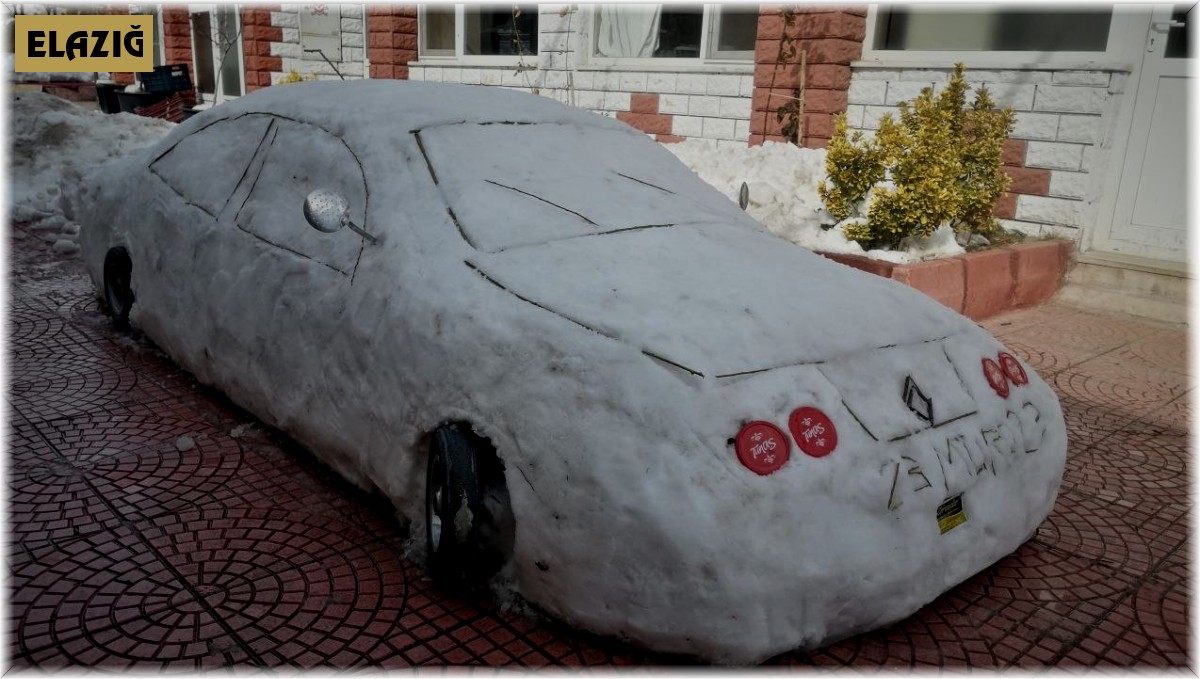 'Güneş görünce eriyen' arabasına 200 bin lira fiyat biçti