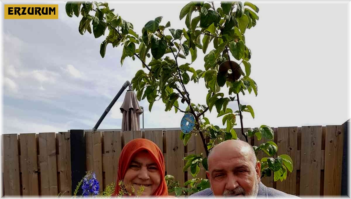 Gurbetçi çiftin evlilik yıl dönümlerini Roermond Belediyesi unutmadı