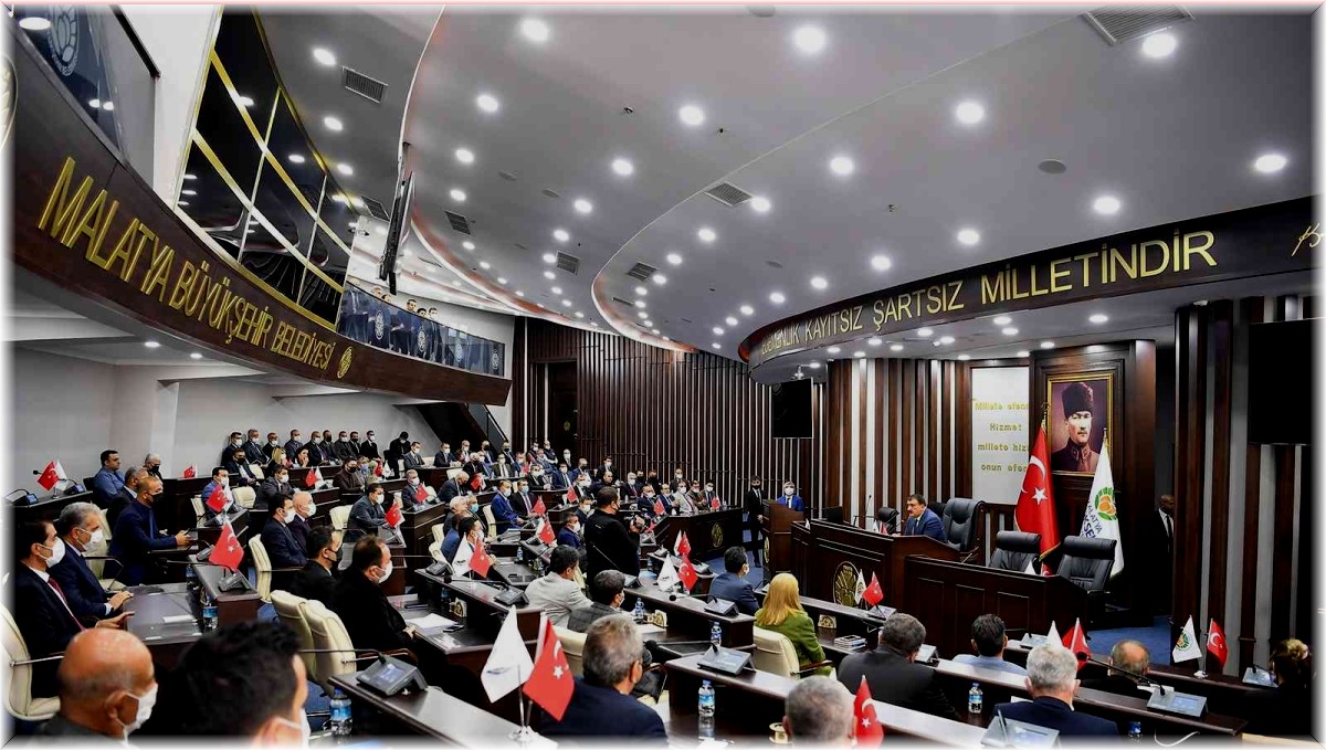 Gürkan, belediye yöneticileri ile toplantı yaptı