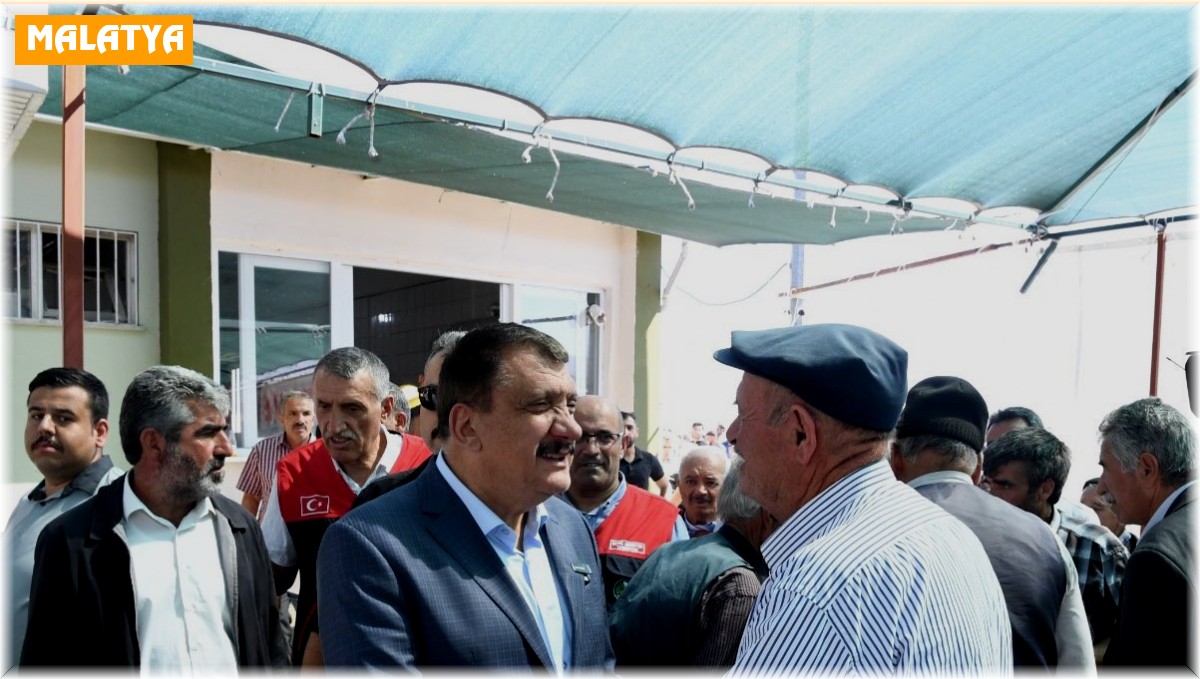 Gürkan Canlı Hayvan Pazarında incelemelerde bulundu