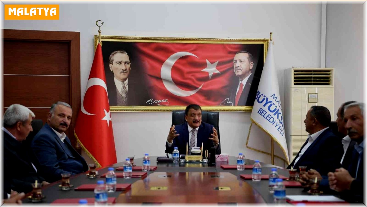 Gürkan, "İlçelerimizin tamamına adil ve adaletli bir şekilde hizmet götürüyoruz"