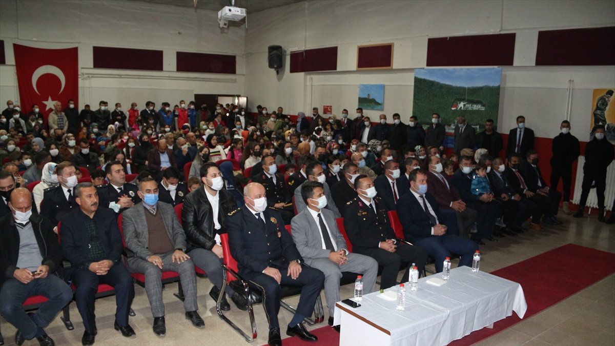 Güroymak'ta 29 Ekim Cumhuriyet Bayramı kutlandı