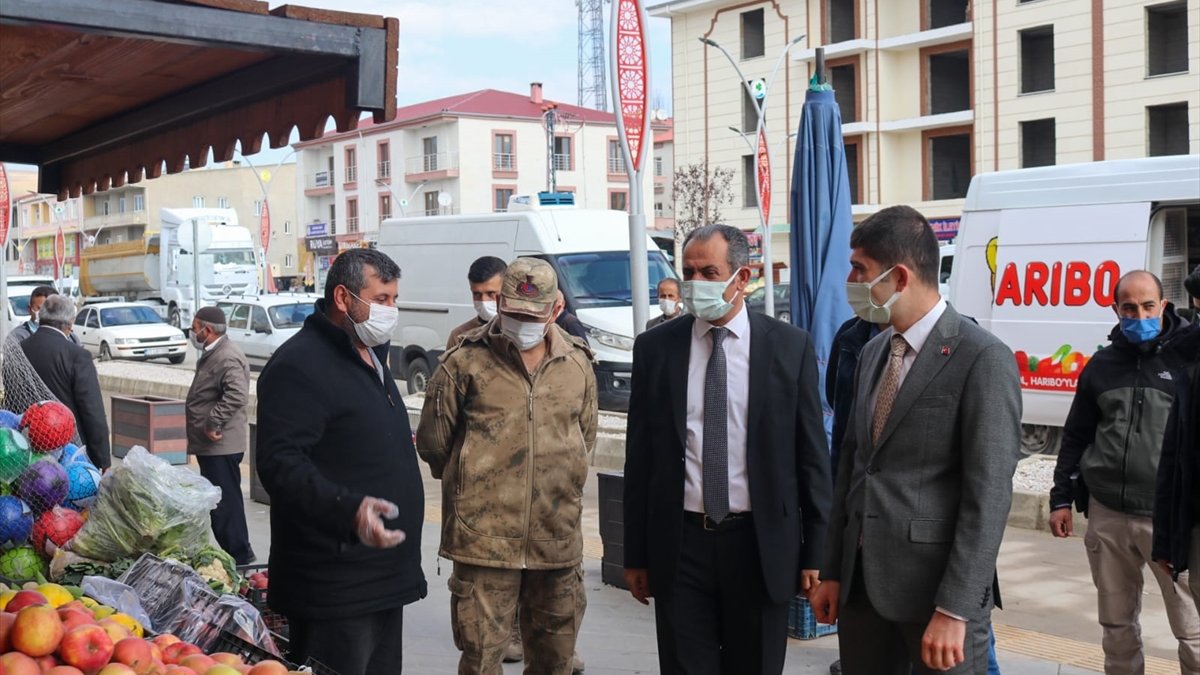 Gürpınar'da Kovid-19 denetimleri