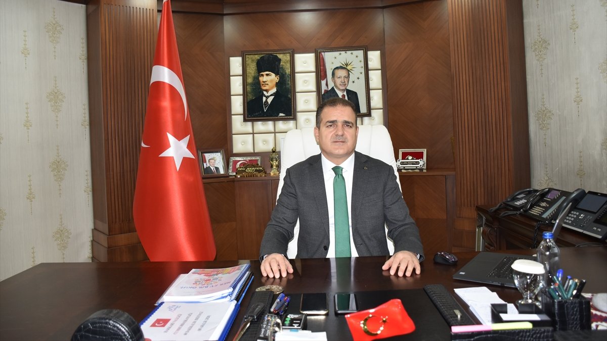 Güvenlik güçleri Hakkari'de zehir tacirlerine göz açtırmadı