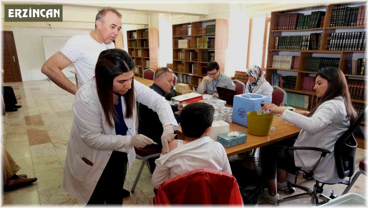 Hacca hazırlık kursları tamamlandı, 257 hacı adayı yolculuk öncesi aşı oldu