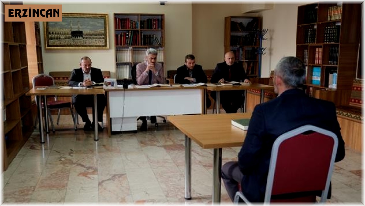 Hafızlık ve Kur'an-ı Kerim'i yüzünden güzel okuma yarışması düzenlendi