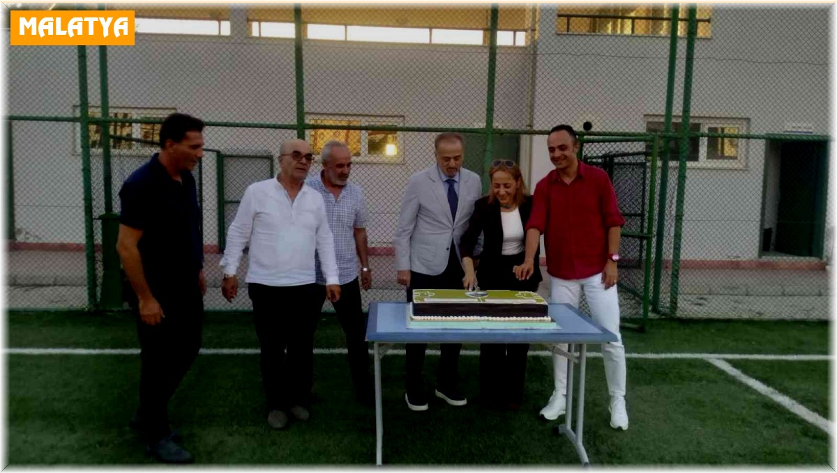 Hakemlerden yeni sezona pastalı açılış